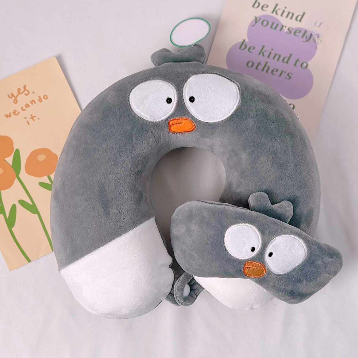 Подушка для подорожей Pengu подушка-підголовник м'яка з пов'язкою на очі (R37609)