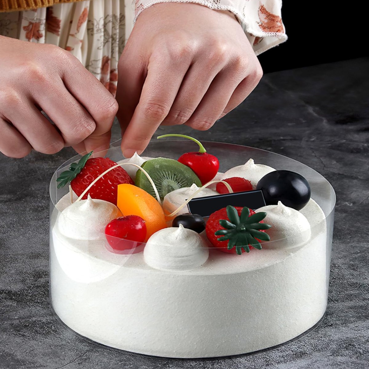 Бордюрная ацетатная лента для кондитерских изделий Confectionery Tape 10 см х 40 м х 0.125 мм
