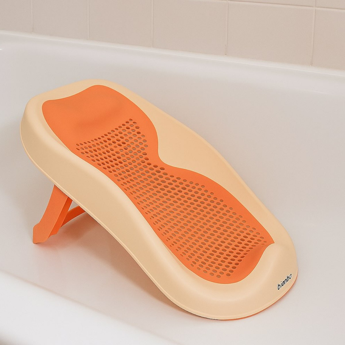 Горка для купания нескользящая Bimbo 27 х 52 х 20 см (BM-11550)