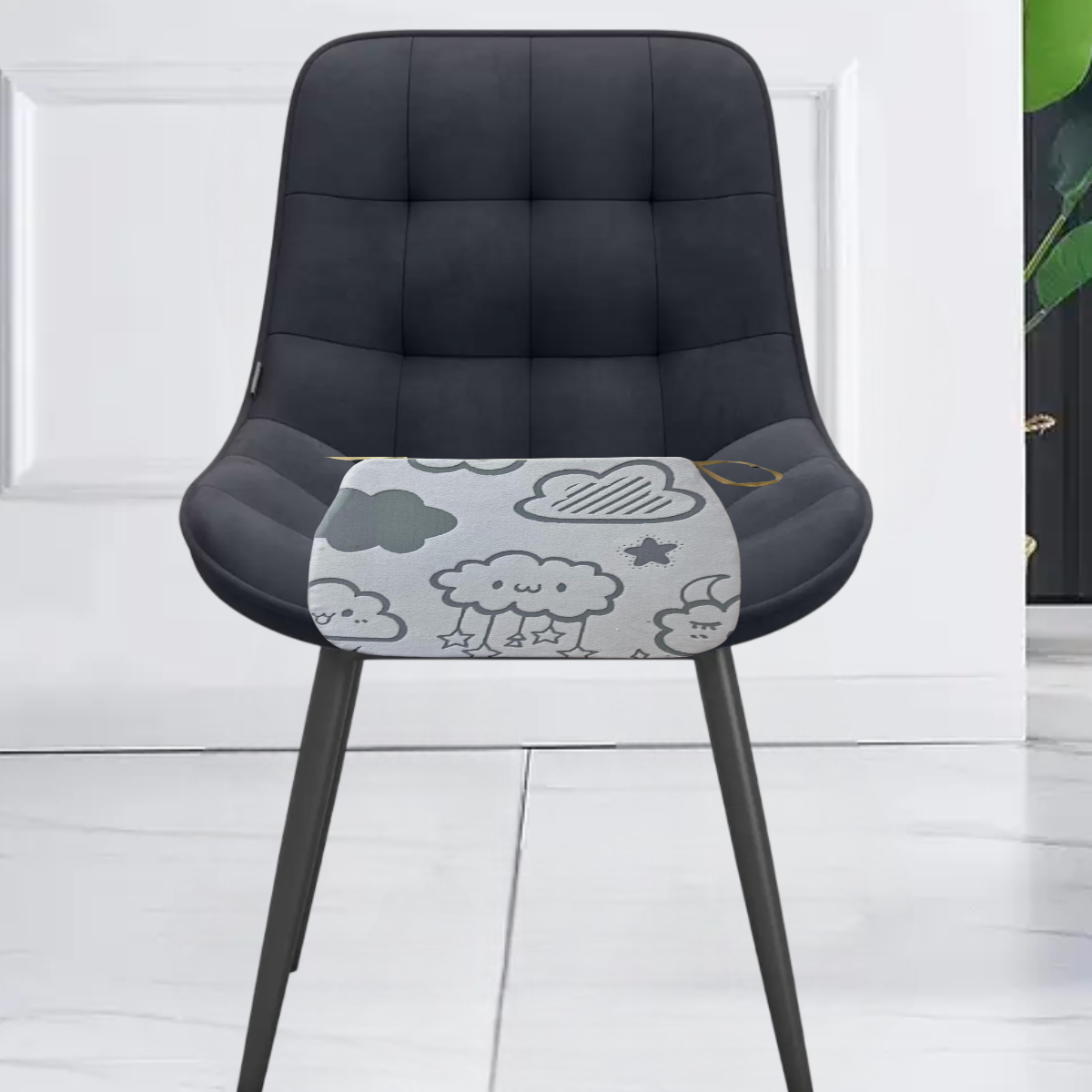 Подушка на стілець Clouds 37 х 40 см (R94328-LG)