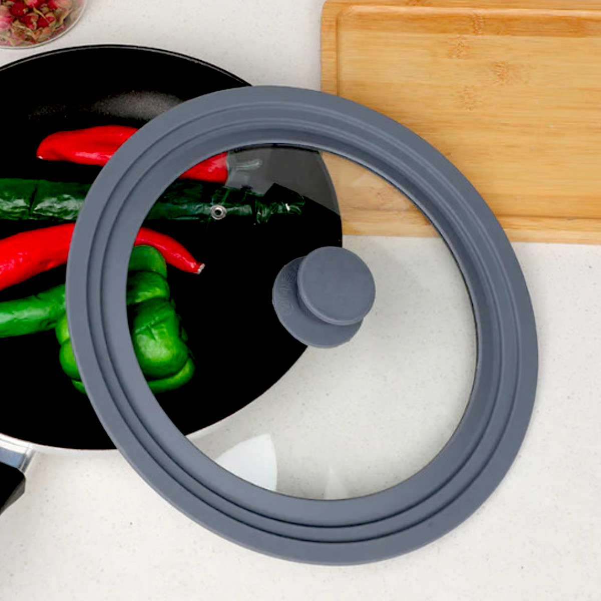 Крышка мультиразмерная Multi-Size Lid стеклянная с силиконовым ободком 26/28/30 см (R41271-28)