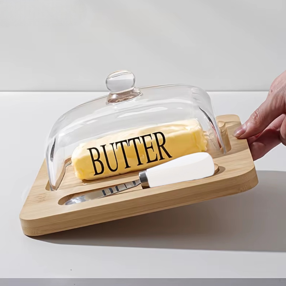 Масленка стеклянная BUTTER с бамбуковой подставкой и ножом для масла (R34370)