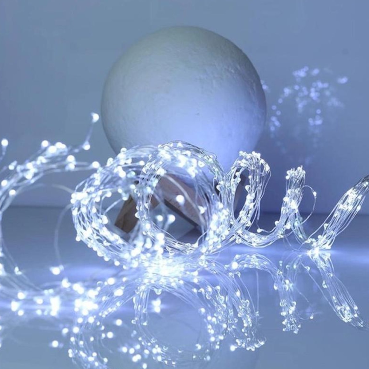 Гірлянда новорічна Ledlight "Кінський хвіст" 3 м х 17 ниток по 30 LED (RD222) Біла