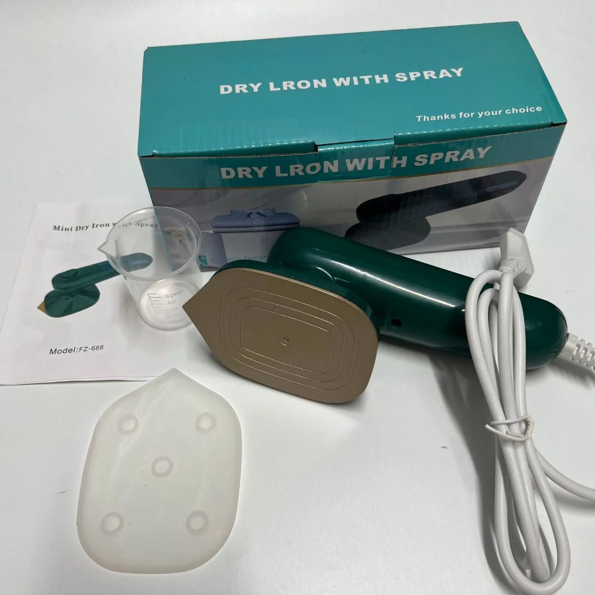 Мини утюг-отпариватель портативный DRY IRON WITH SPRAY 2 в 1