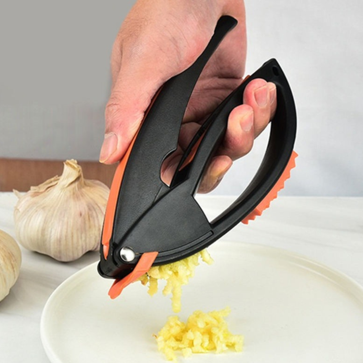Пресс для чеснока Multifunctional Garlic Presser 3 в 1 17 см (R90183)