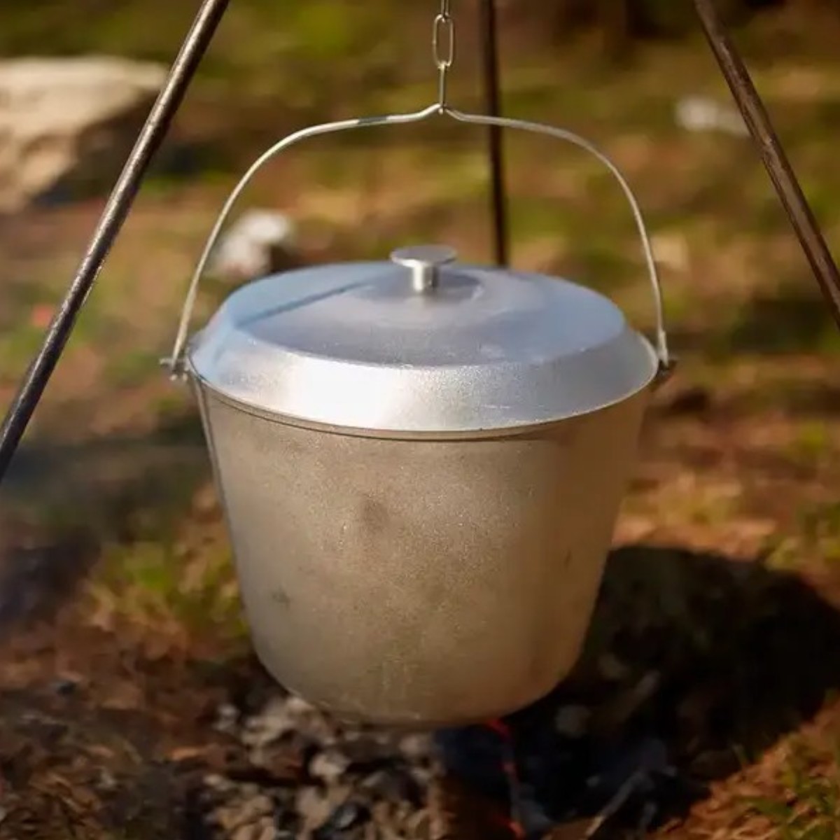 Казан походный рыбацкий алюминиевый Camping Cauldron 12 л с дужкой и крышкой (УК-К12.0)