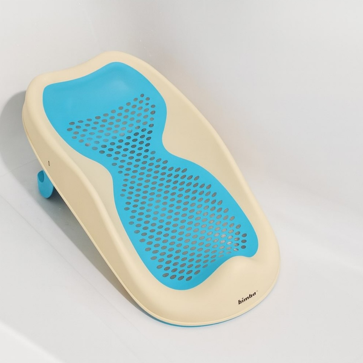 Горка для купания нескользящая Bimbo 27 х 52 х 20 см (BM-16322)