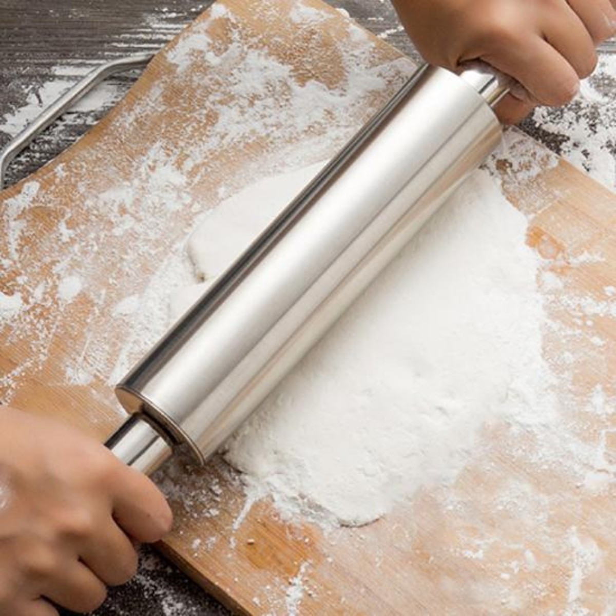 Качалка з нержавіючої сталі Rolling Pin з валиком, що обертається 44 х 5 см (R97330-44)
