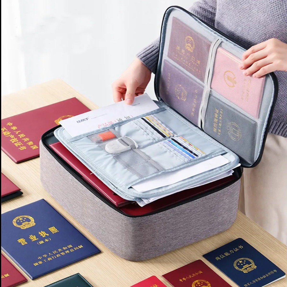 Папка-органайзер для документів із кодовим замком Document Storage Bag 37 х 10.5 х 27 см (9438)