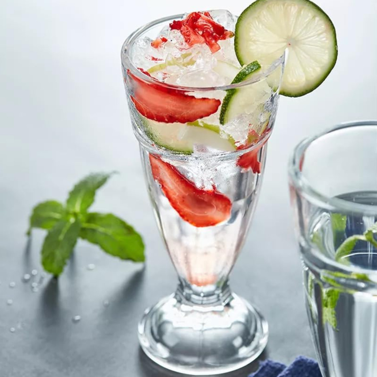 Набір келихів для коктейля Glass Ware 6 шт 300 мл (R93388)