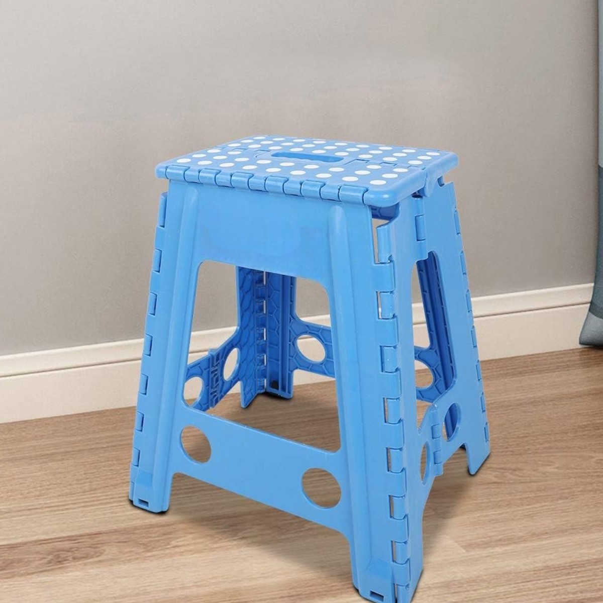 Табурет складной Folding Stool 40.5 х 34.5 х 45 см (R94850-M