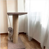 Когтеточка с полкой для кошек Scratching post столбик на подставке