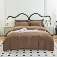 Велюровое постельное белье Евро KOLOCO Monika (41055) Коричневый