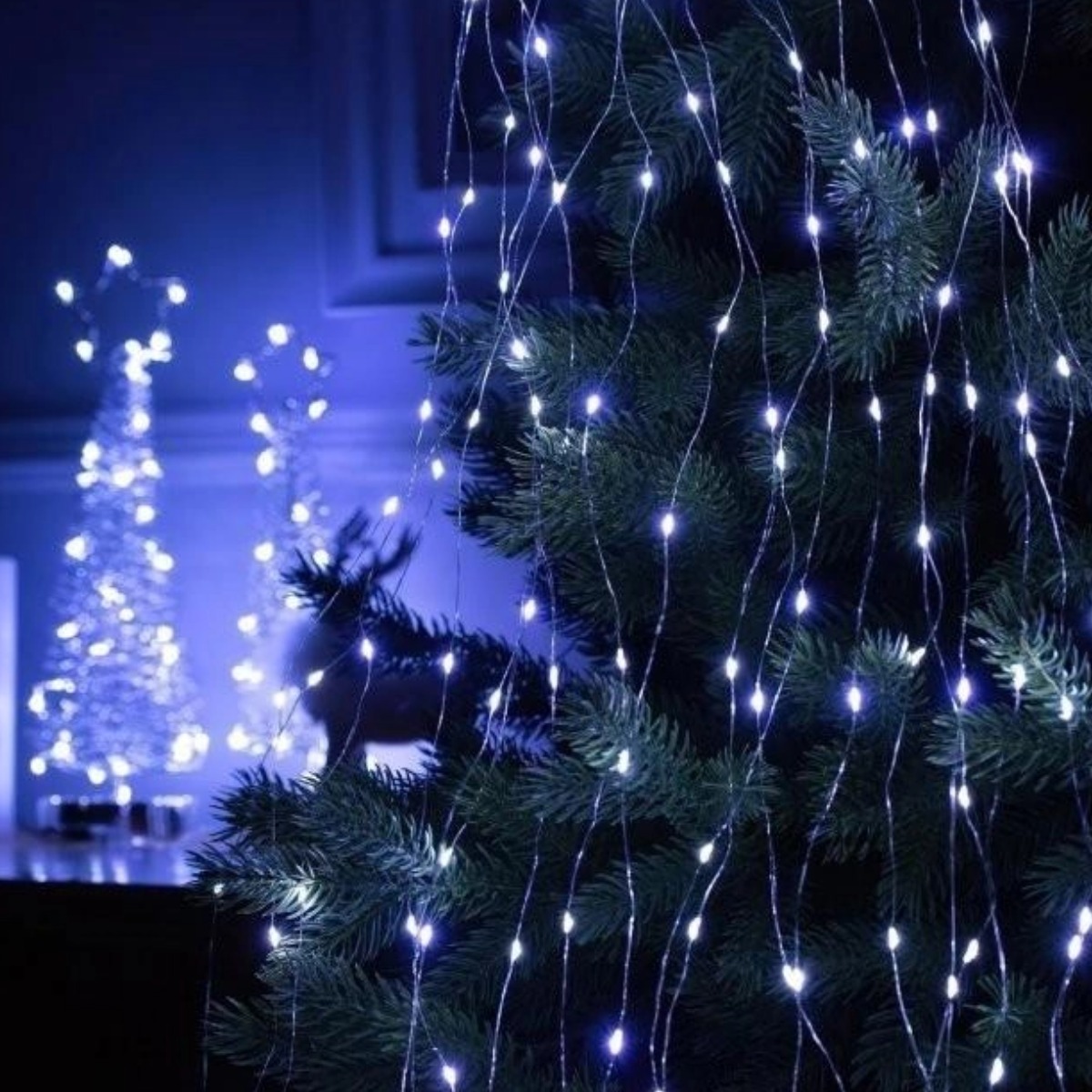 Гірлянда новорічна Ledlight "Кінський хвіст" 3 м х 17 ниток по 30 LED (RD222) Біла