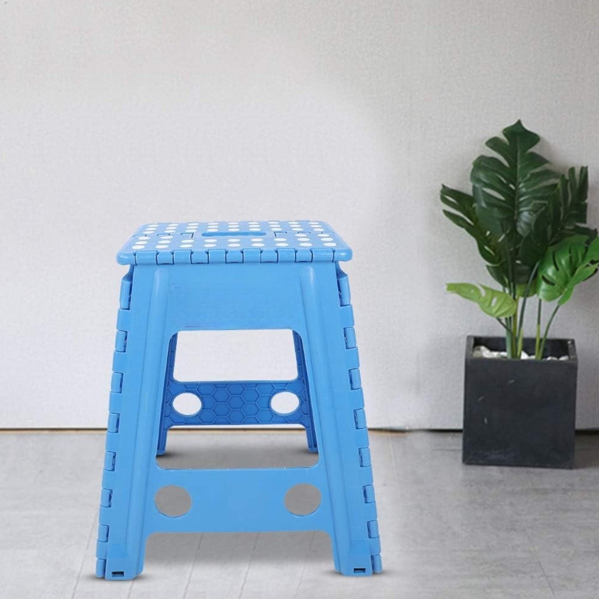 Табурет складной Folding Stool 40.5 х 34.5 х 45 см (R94850-M