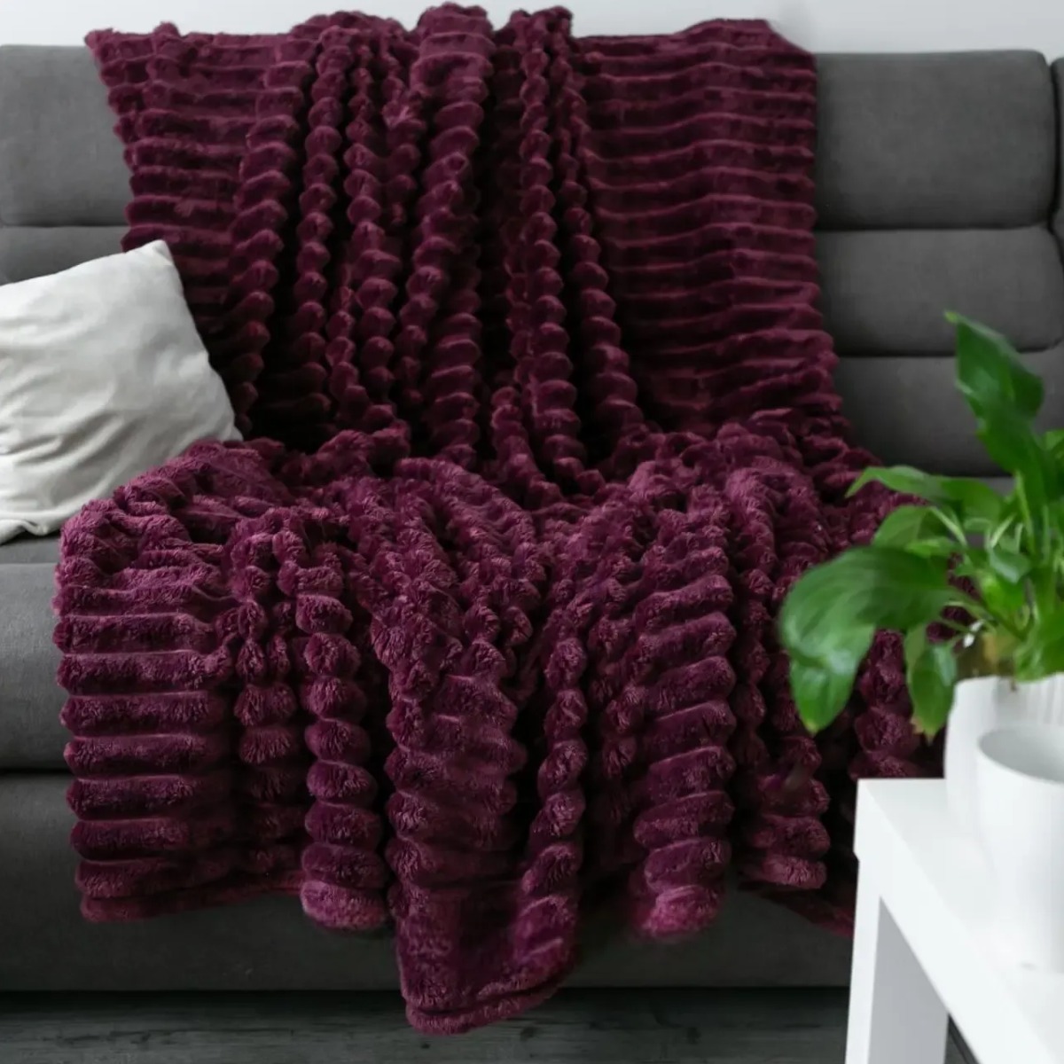 Плед Евро Colorful Home "Шарпей" 200 х 230 (37308) Фиолетовый
