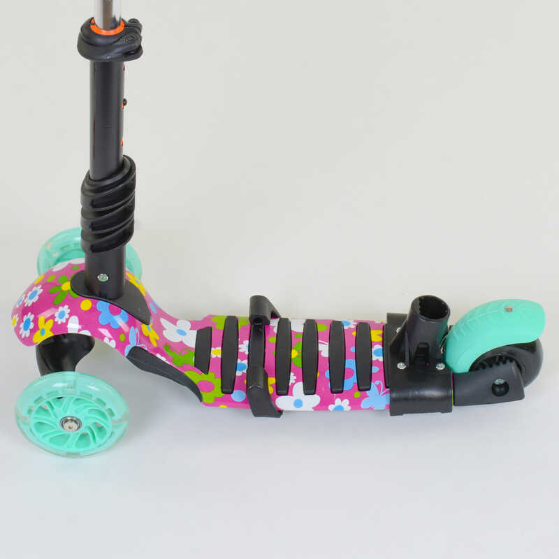 Самокат_5в1_43702_(1)_Best_Scooter_АБСТРАКЦИЯ_PU_колеса_ПОДСВЕТКА__КОЛЕС_в_коробке.jpg