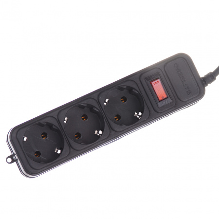 Подовжувач Greelite на 3 розетки 3 м Black